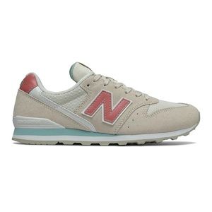 New Balance 996e